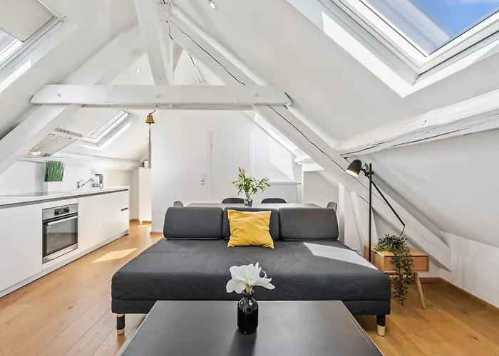 Elegant 3br In Prime Limpertsberg Location Lejlighed Luxembourg By