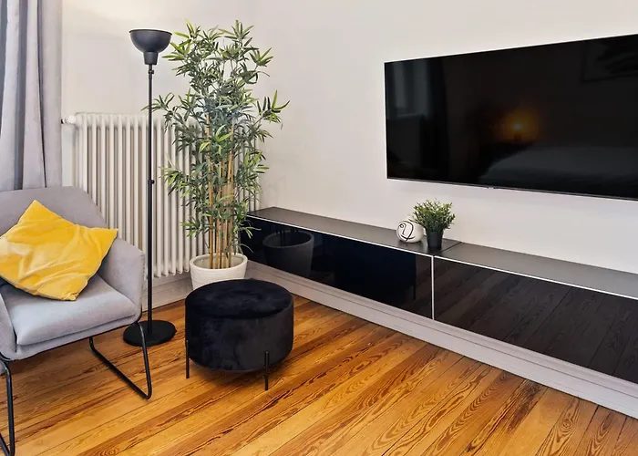 Elegant 3br In Prime Limpertsberg Location 아파트 *